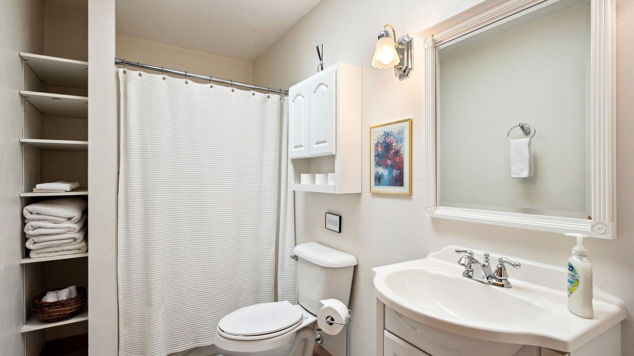 Photo of Bathroom in Egg Harbor