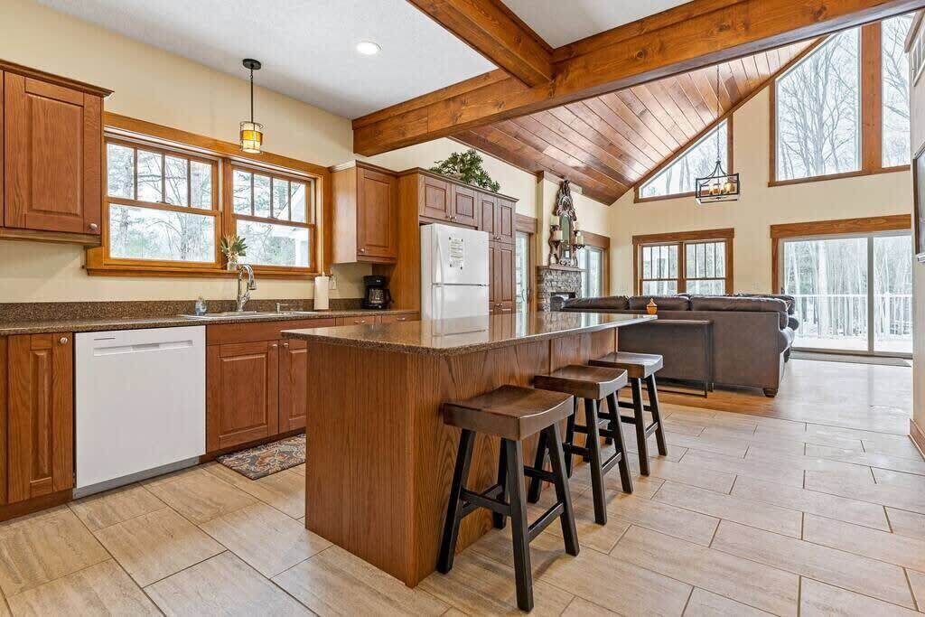 Photo of Bathroom in Kendall