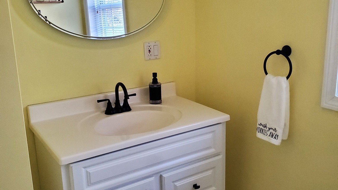 Photo of Bathroom in Hillsboro