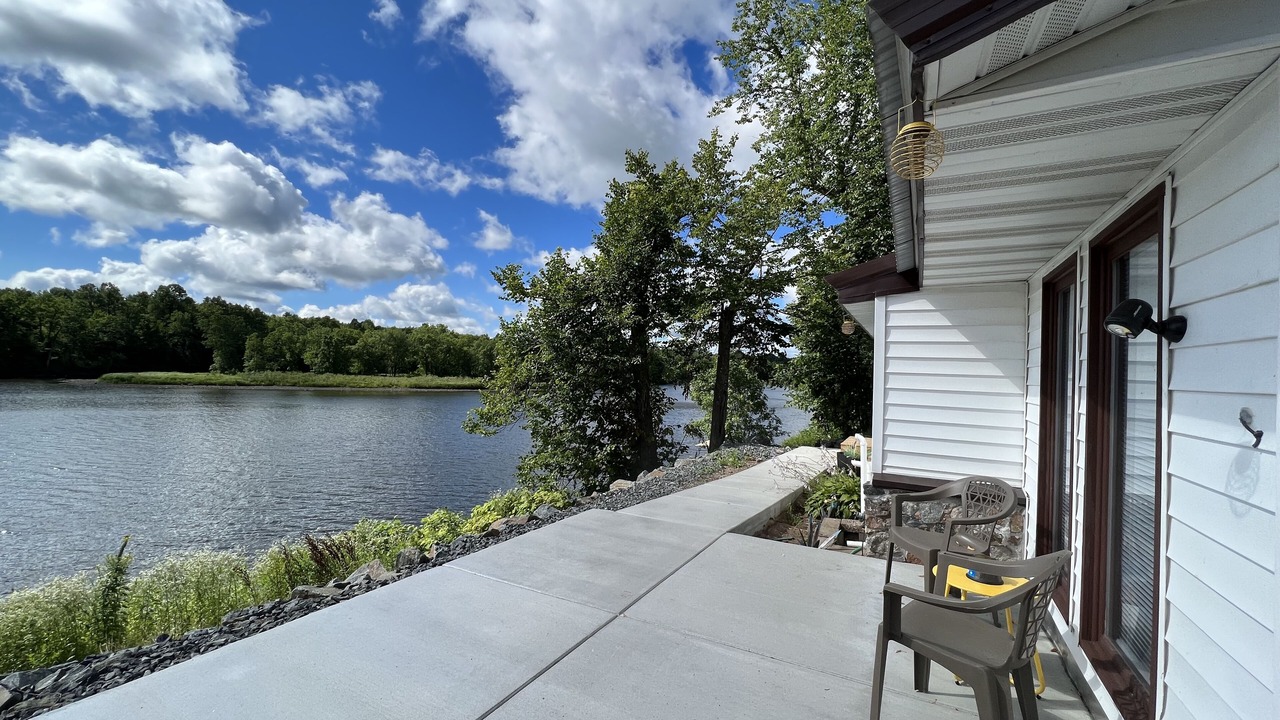 Photo of Patio Balcony in Cornell