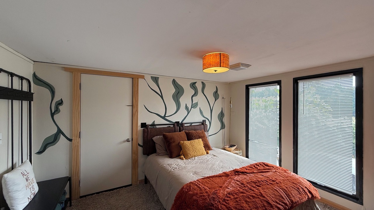 Photo of Bedroom in Cornell