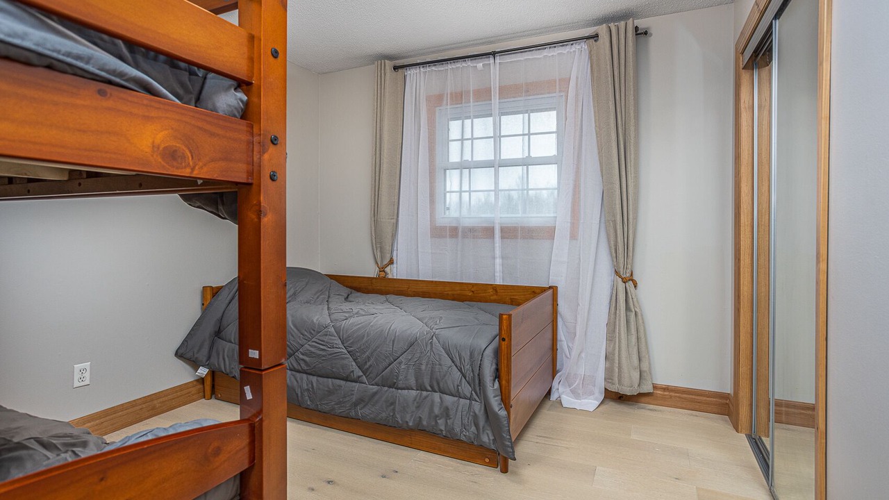 Photo of Bedroom in Brook Park