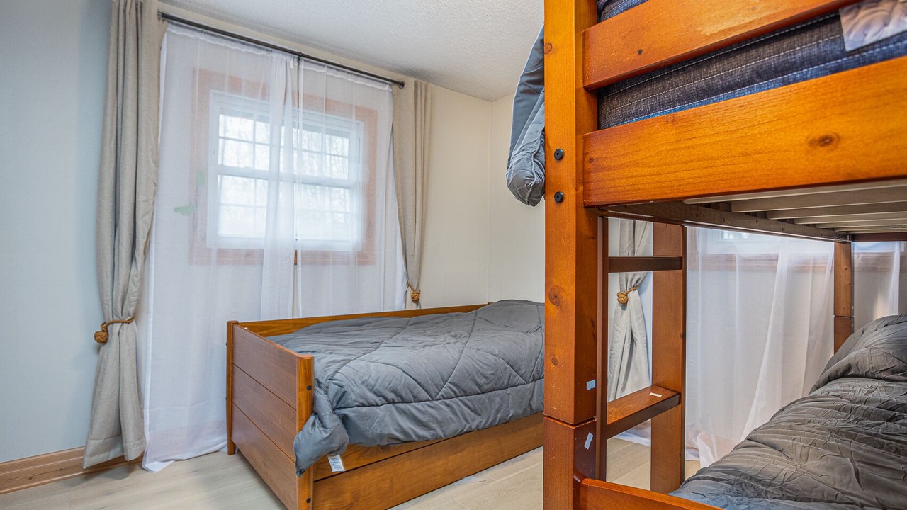 Photo of Bedroom in Brook Park