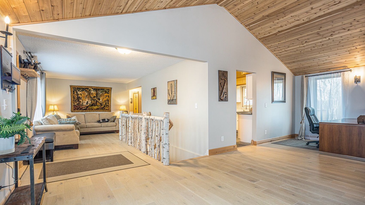 Photo of Livingroom in Brook Park