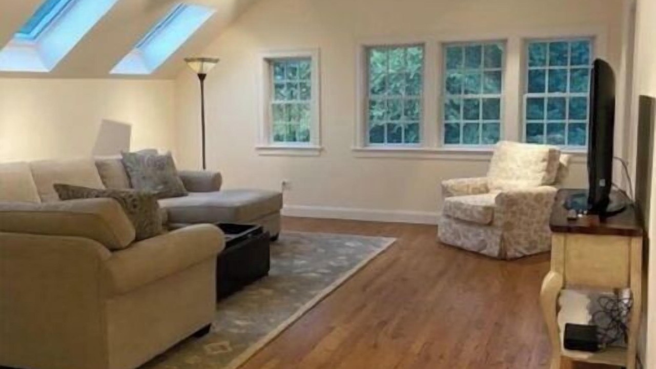 Photo of Bedroom in Maple Hill