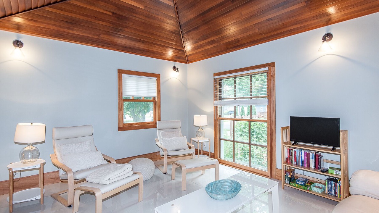 Photo of Livingroom in Rochester