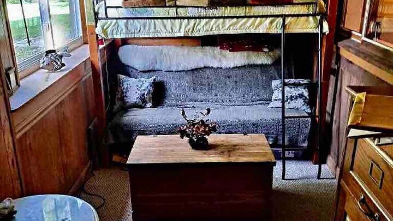 Photo of Livingroom in White Lake