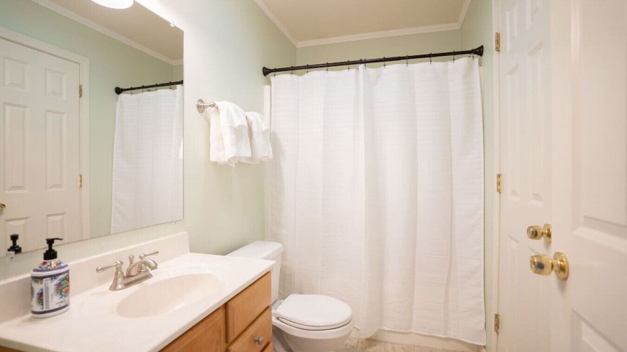 Photo of Bathroom in Jeffersonville