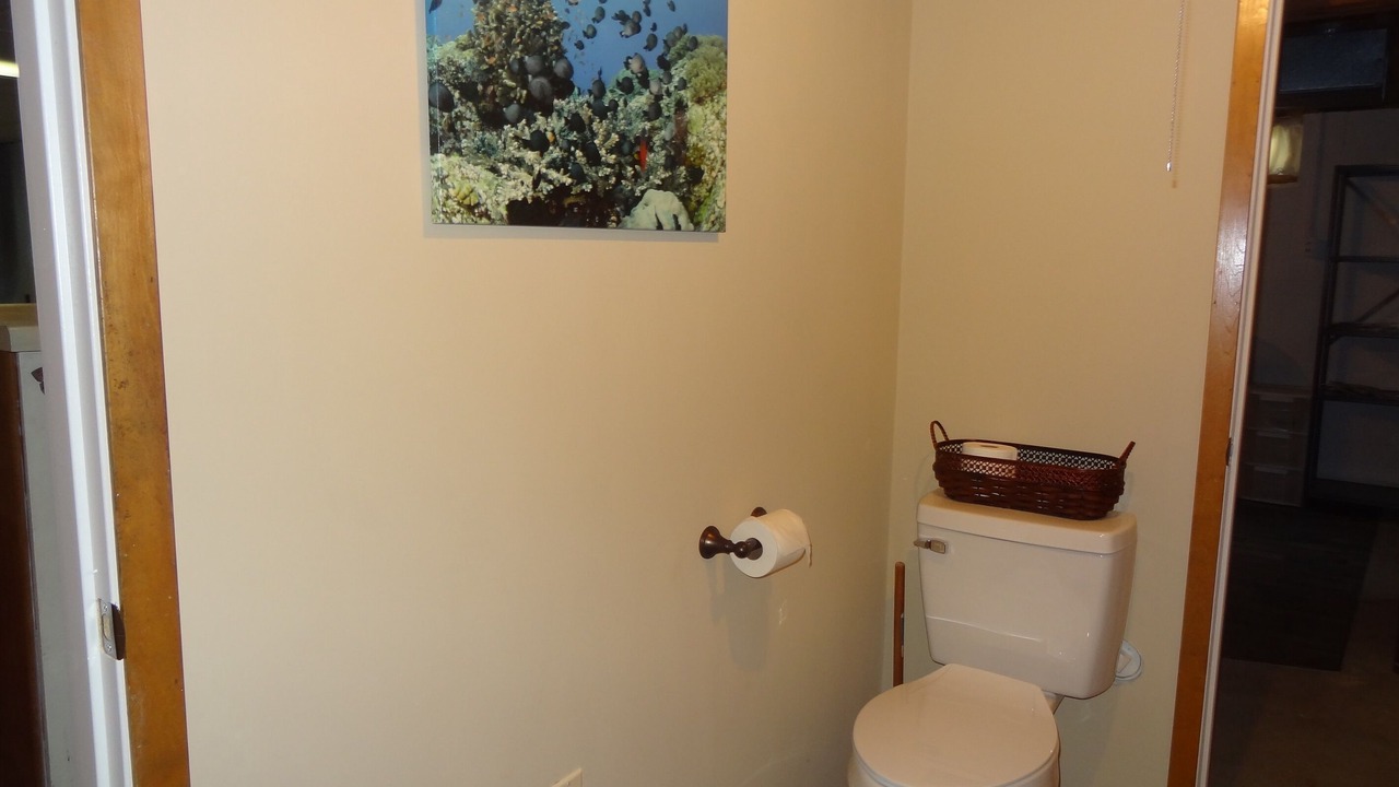 Photo of Bathroom in Kutzky Park