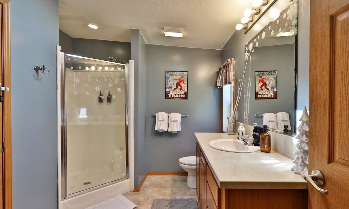 Photo of Bathroom in Bridgewater Corners