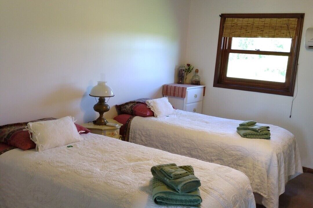Photo of Bedroom in Redwood