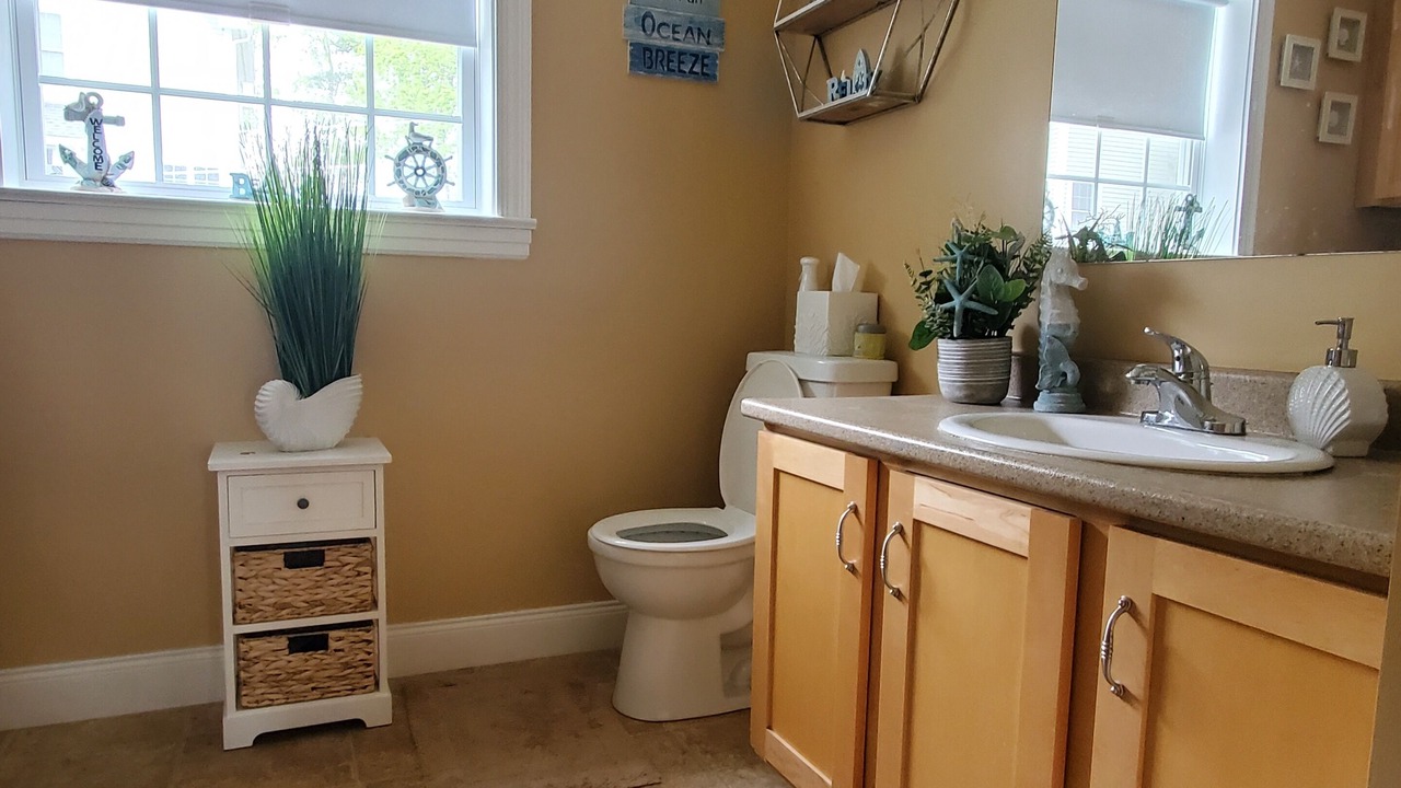 Photo of Bathroom in Old Orchard Beach