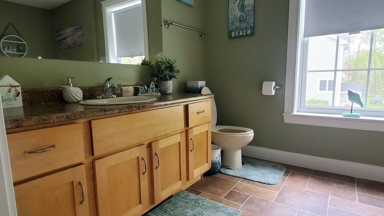 Photo of Bathroom in Old Orchard Beach