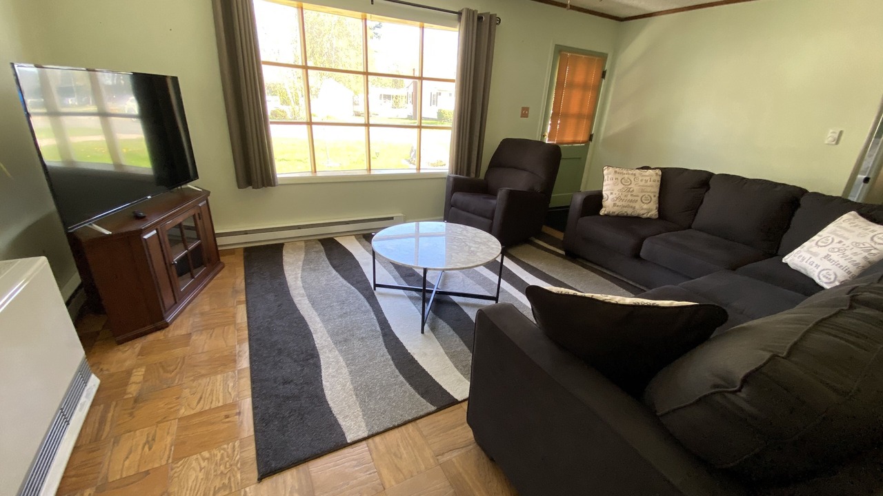 Photo of Livingroom in Plattsburgh