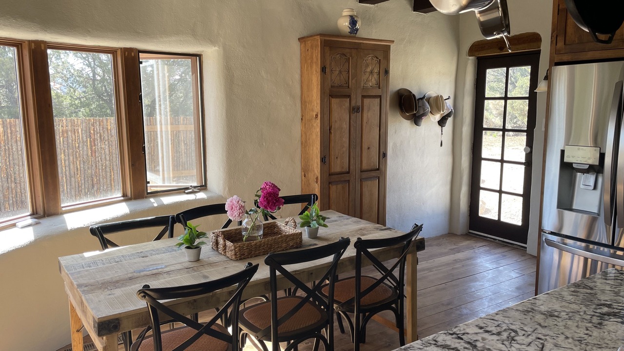 Photo of Others in Ranchos De Taos