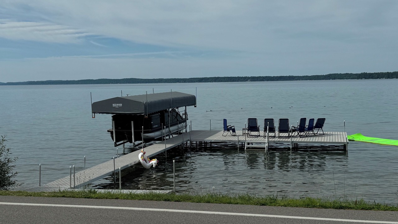 Photo of Others in Central Lake