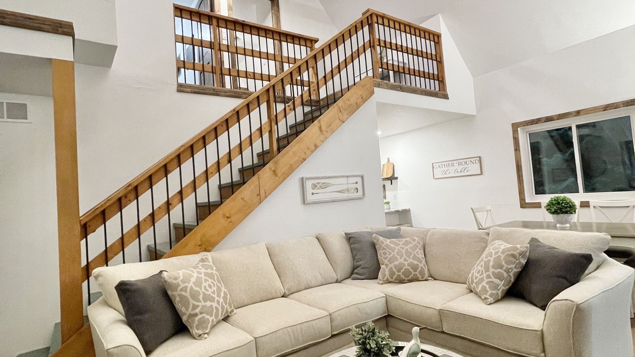 Photo of Livingroom in Egg Harbor