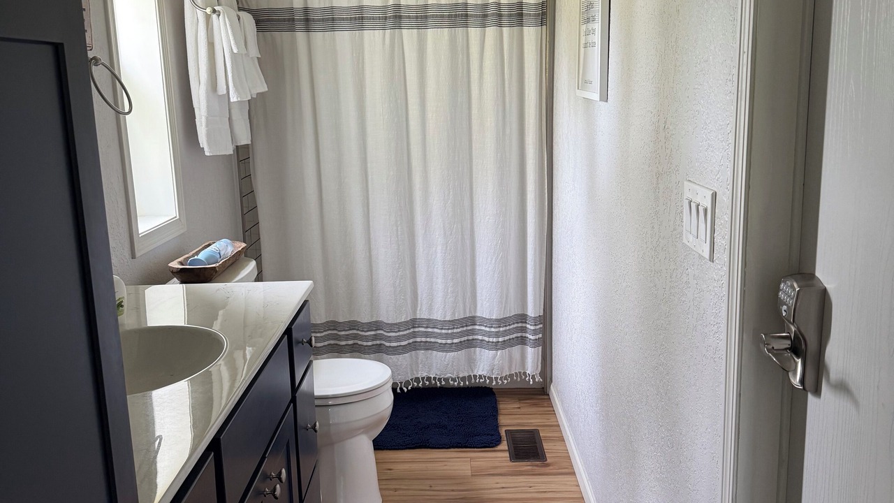 Photo of Bathroom in Decorah
