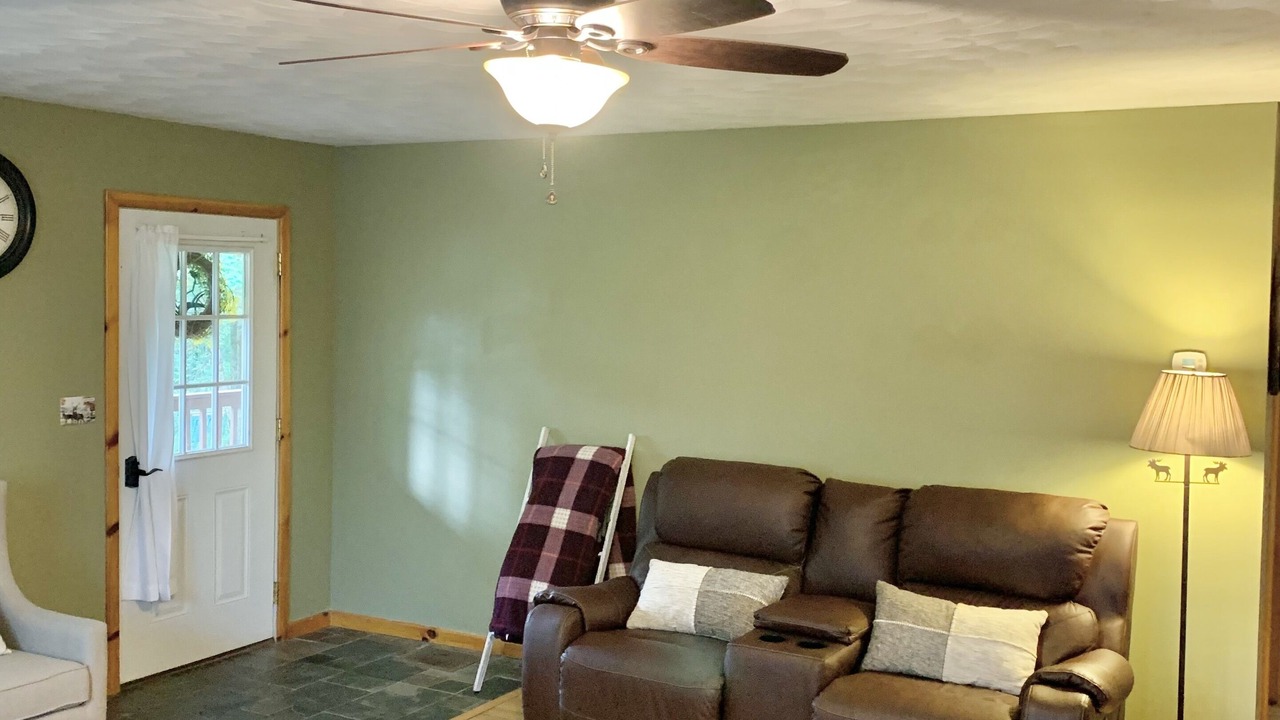 Photo of Livingroom in Redfield
