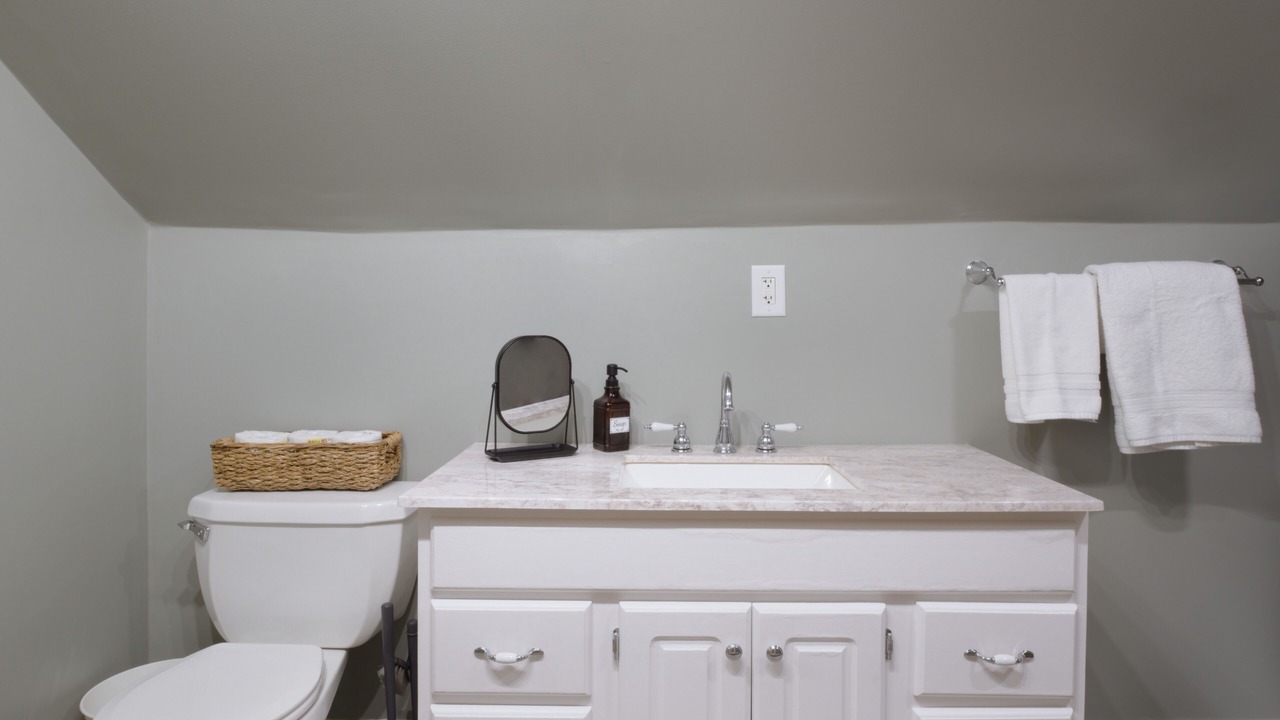 Photo of Bathroom in Midway