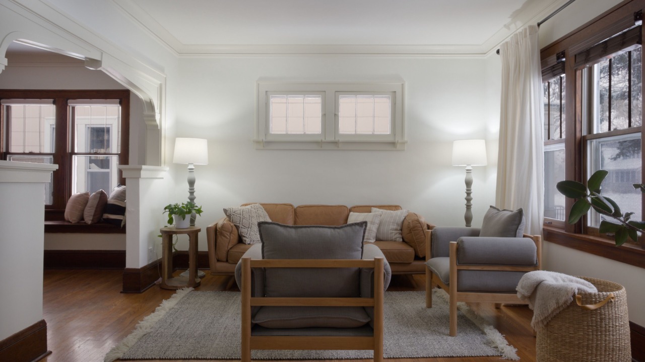 Photo of Livingroom in Midway