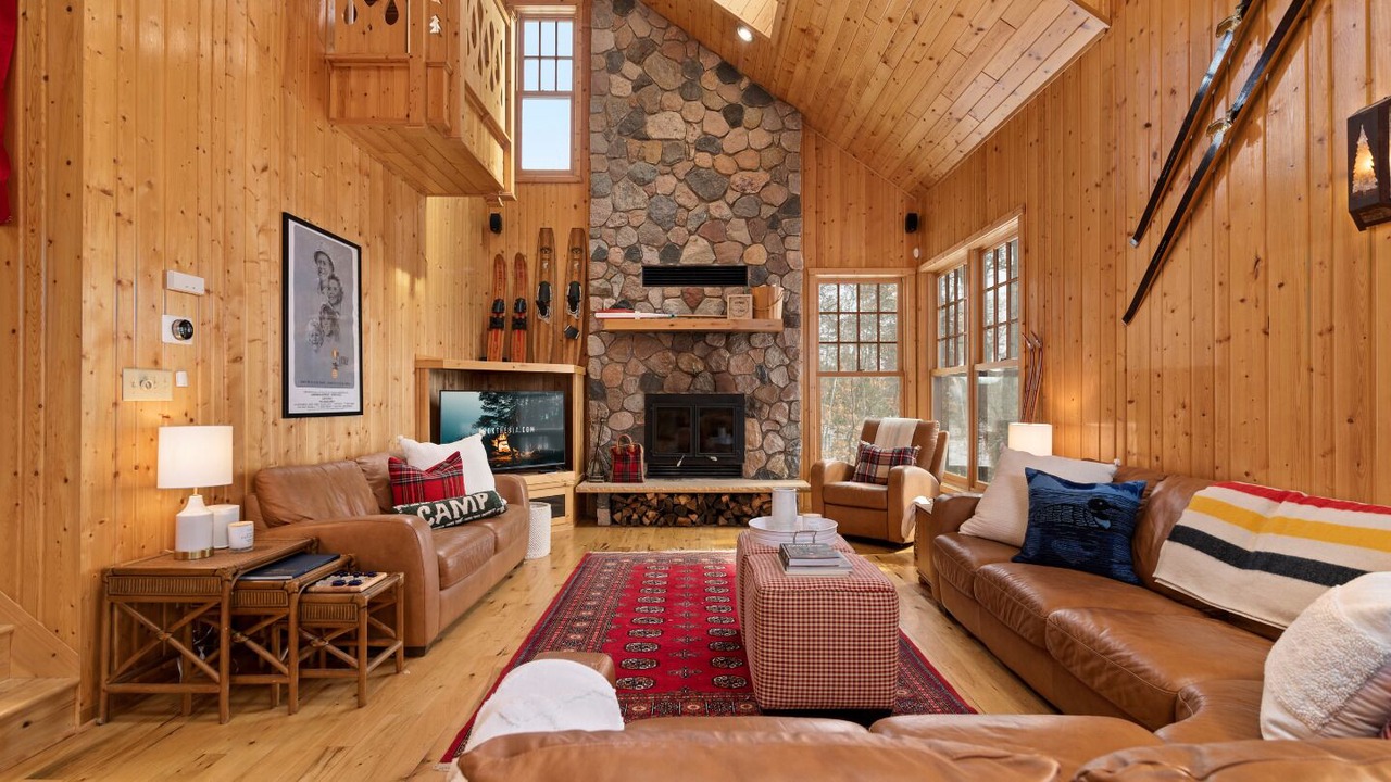 Photo of Livingroom in Pequot Lakes