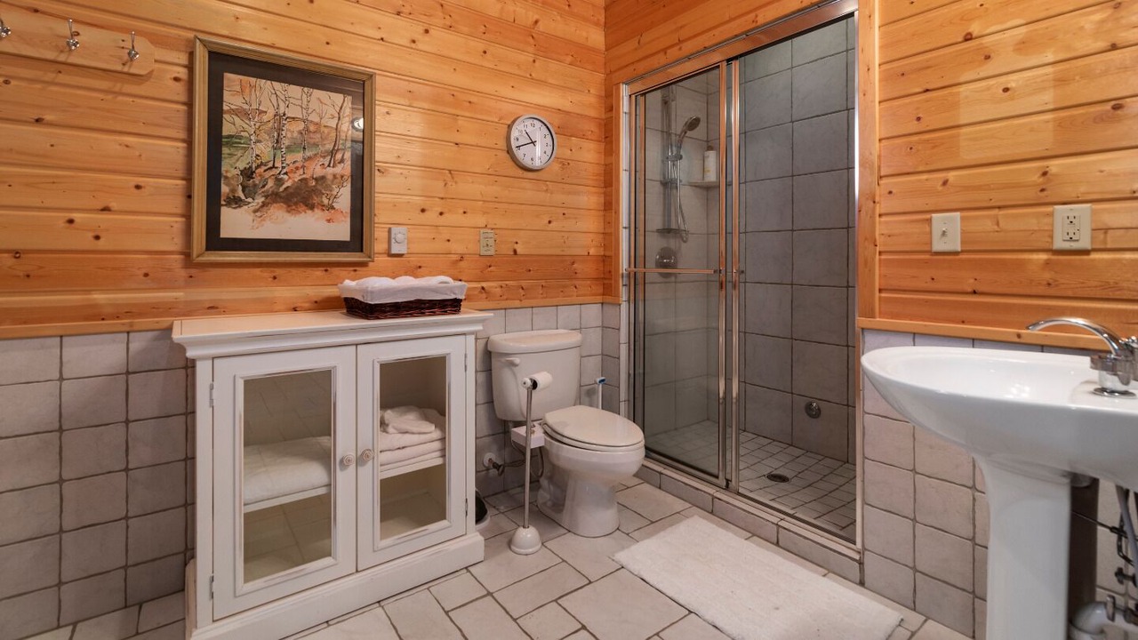 Photo of Bathroom in Pequot Lakes