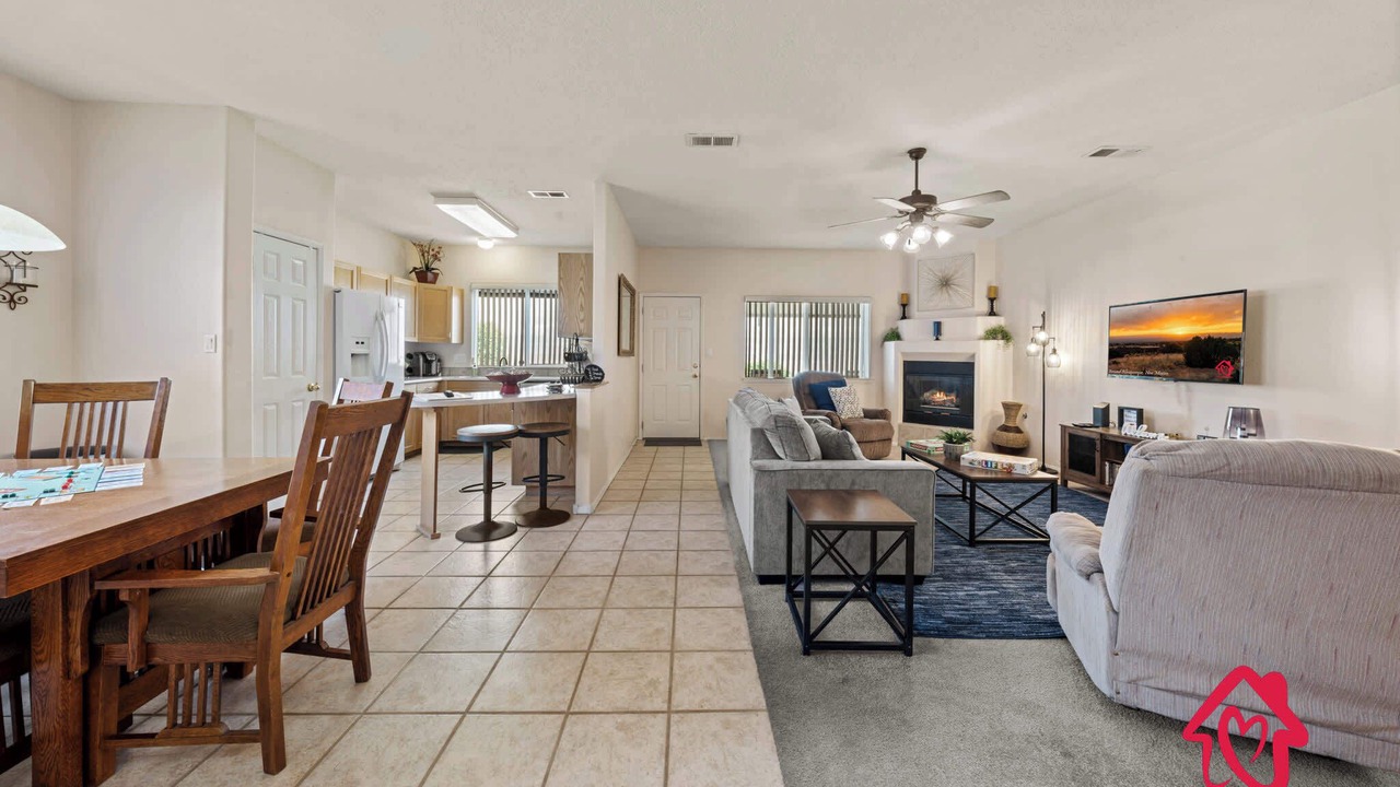 Photo of Livingroom in Northeast Heights