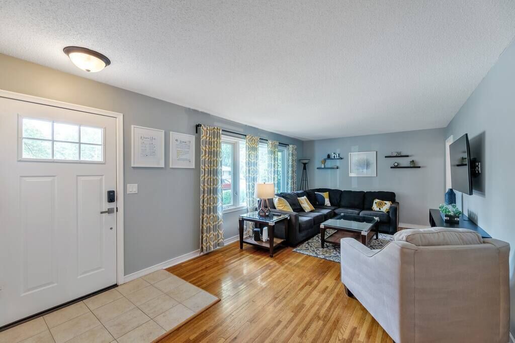 Photo of Livingroom in Edina