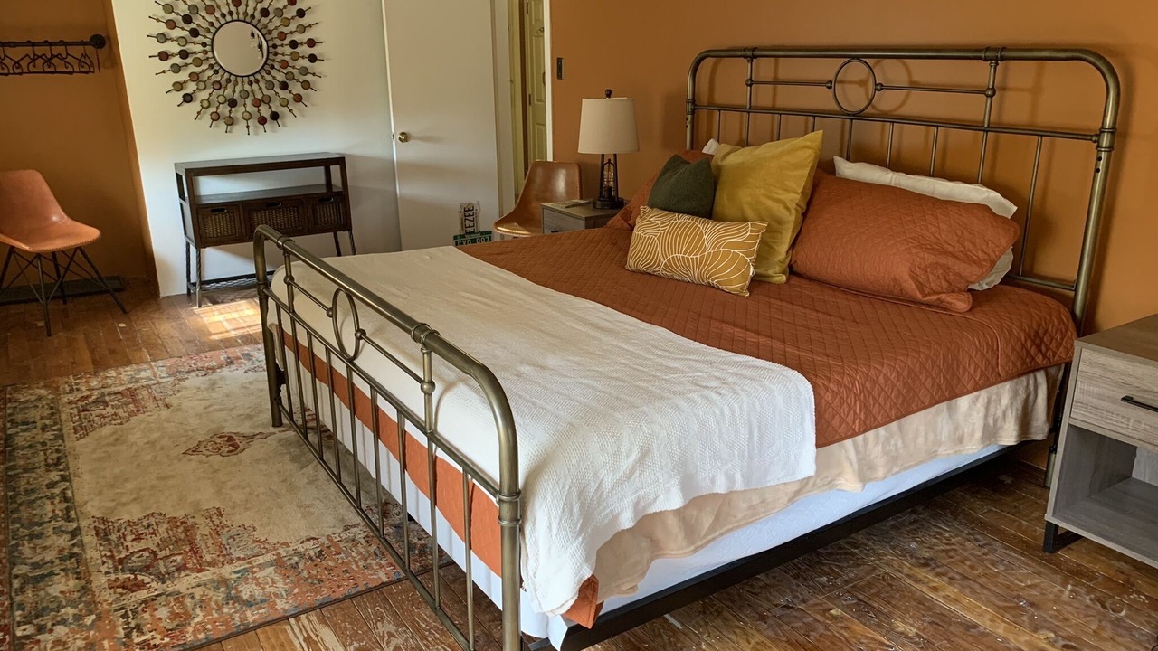 Photo of Bedroom in Hyde Park