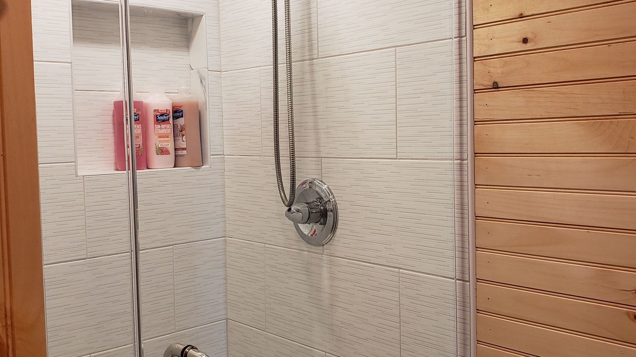 Photo of Bathroom in Campton
