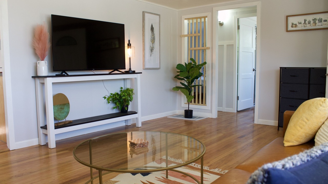 Photo of Livingroom in Los Alamos