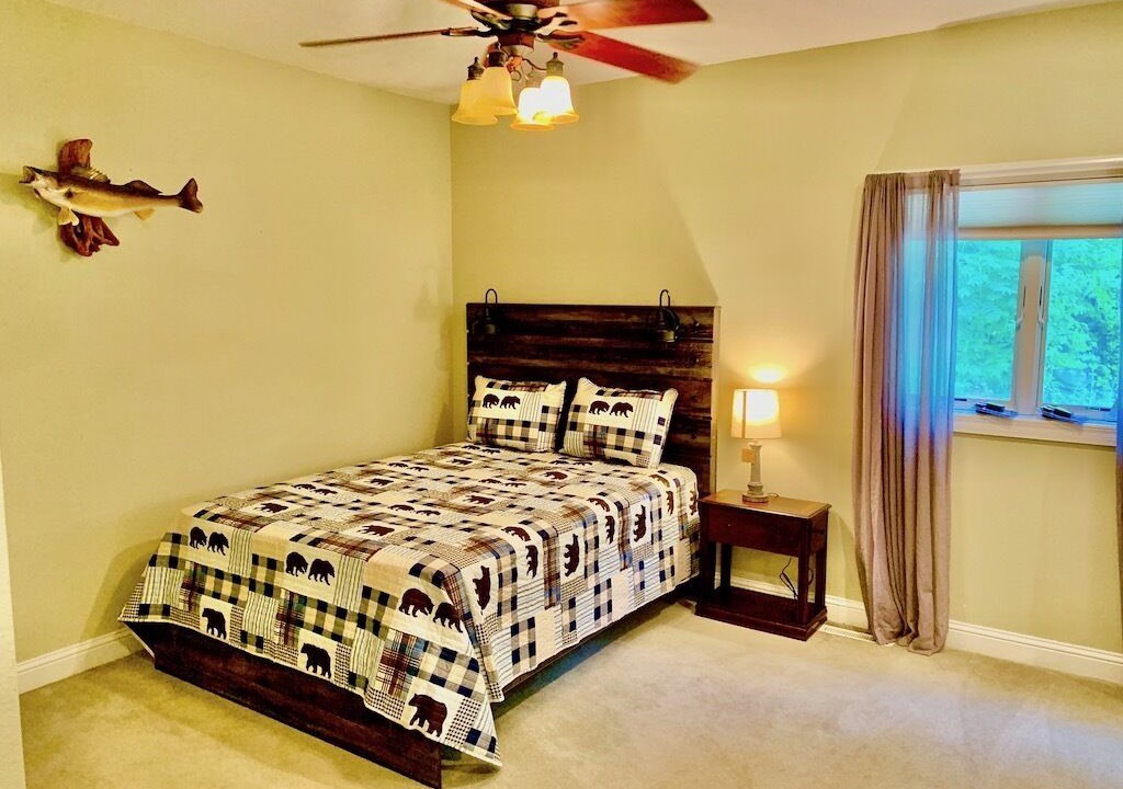 Photo of Bedroom in Lansing