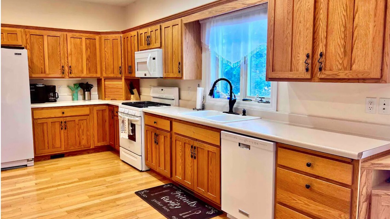 Photo of Kitchen in Lansing