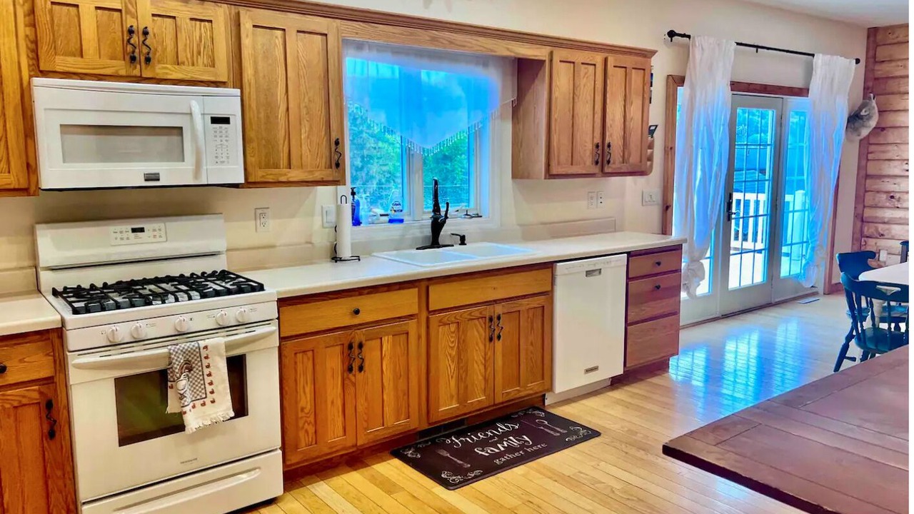 Photo of Kitchen in Lansing