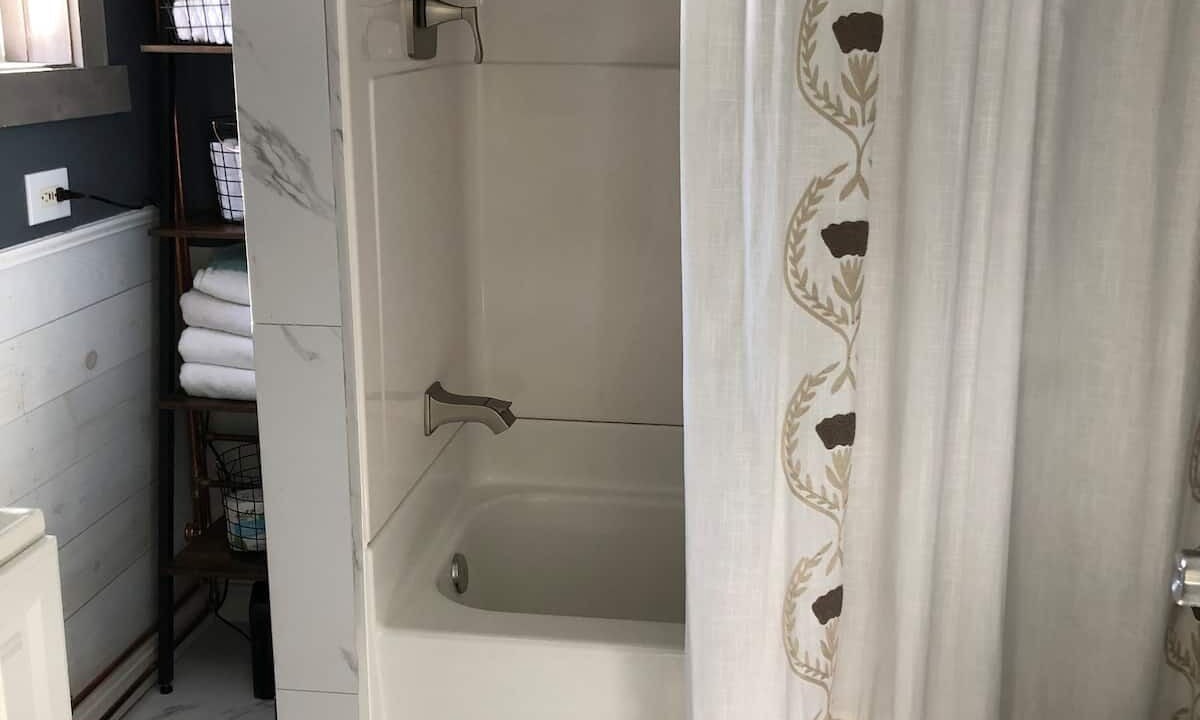 Photo of Bathroom in Washington