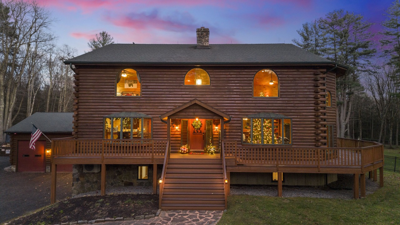 Photo of Outdoor in New Hartford