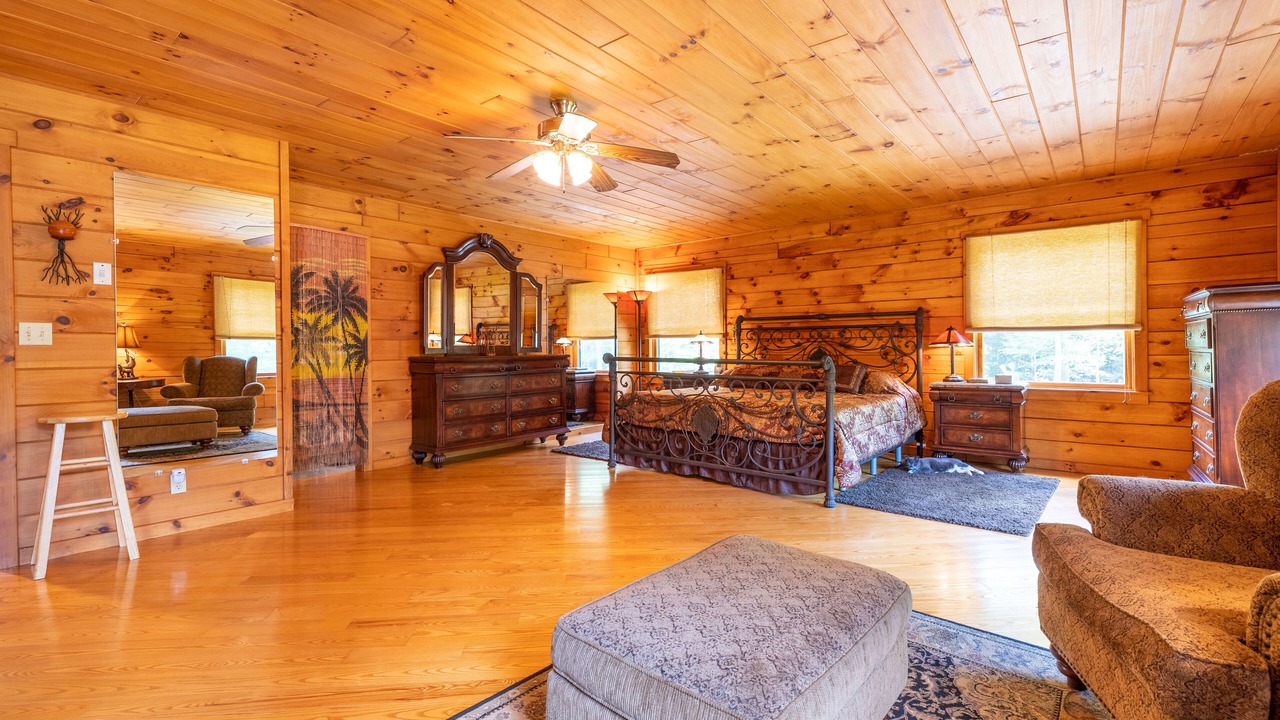 Photo of Bedroom in New Hartford