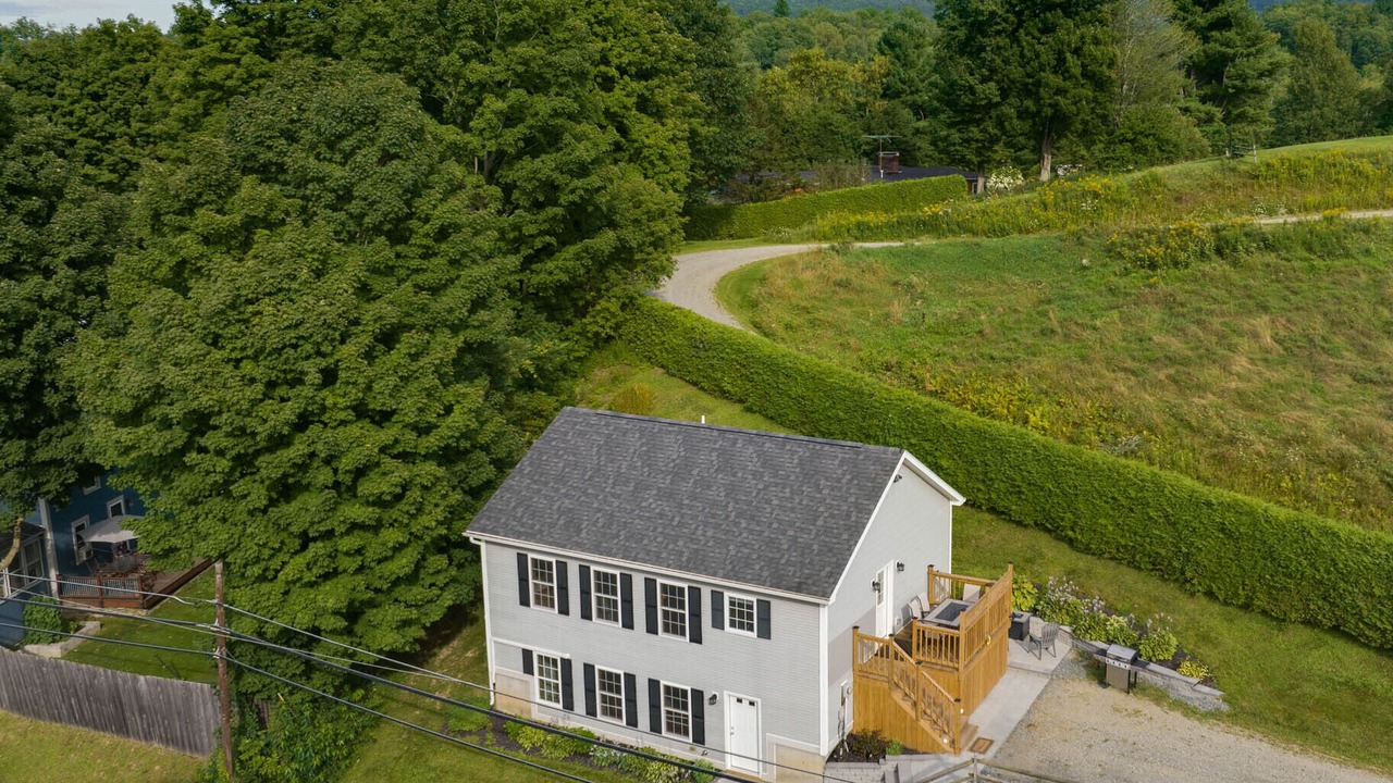 Photo of Outdoor in Jeffersonville