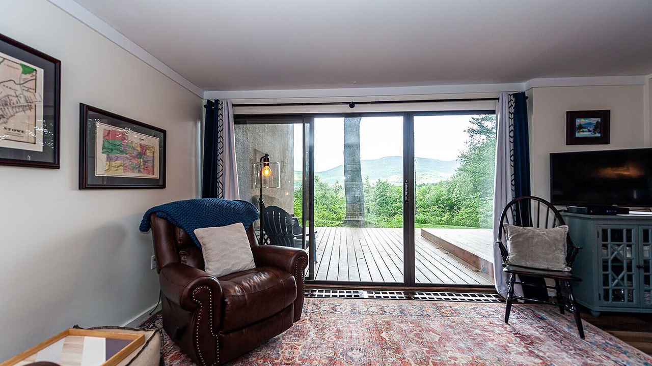 Photo of Livingroom in Stowe Area