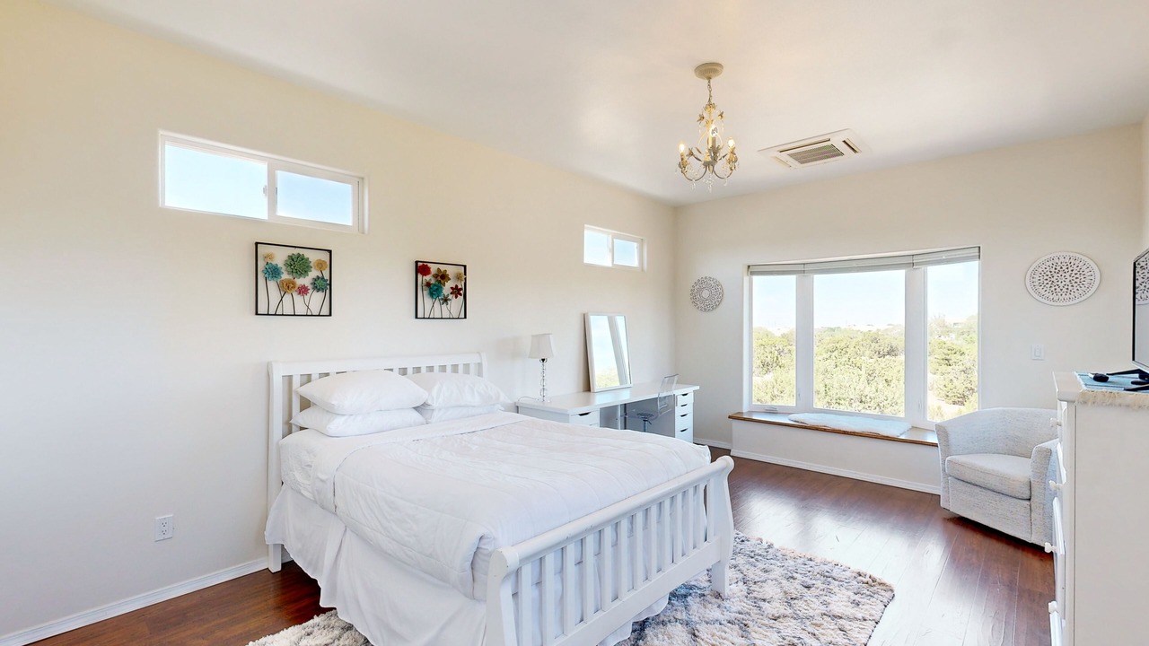 Photo of Bedroom in Southside