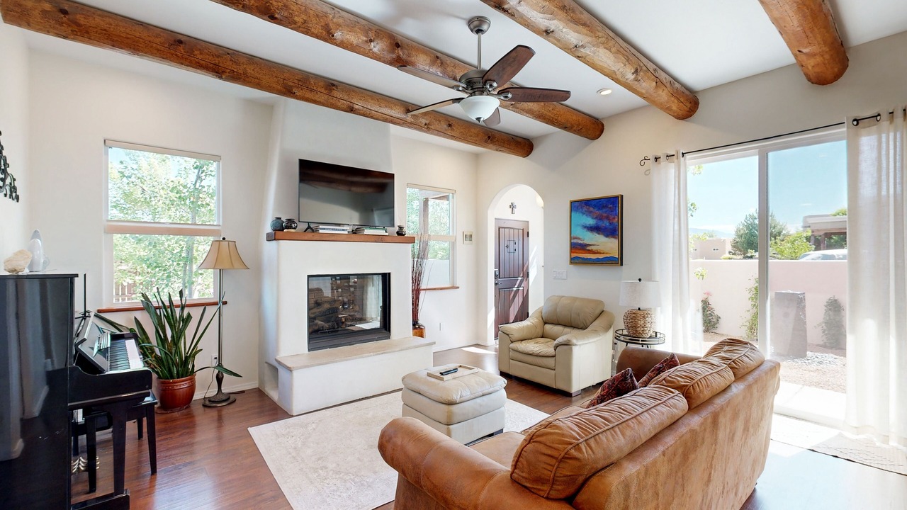 Photo of Livingroom in Southside