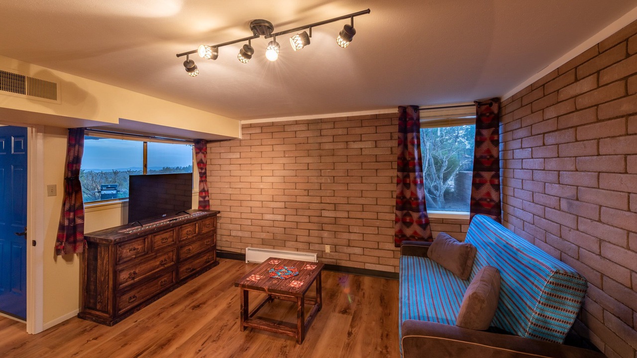 Photo of Bedroom in Los Alamos