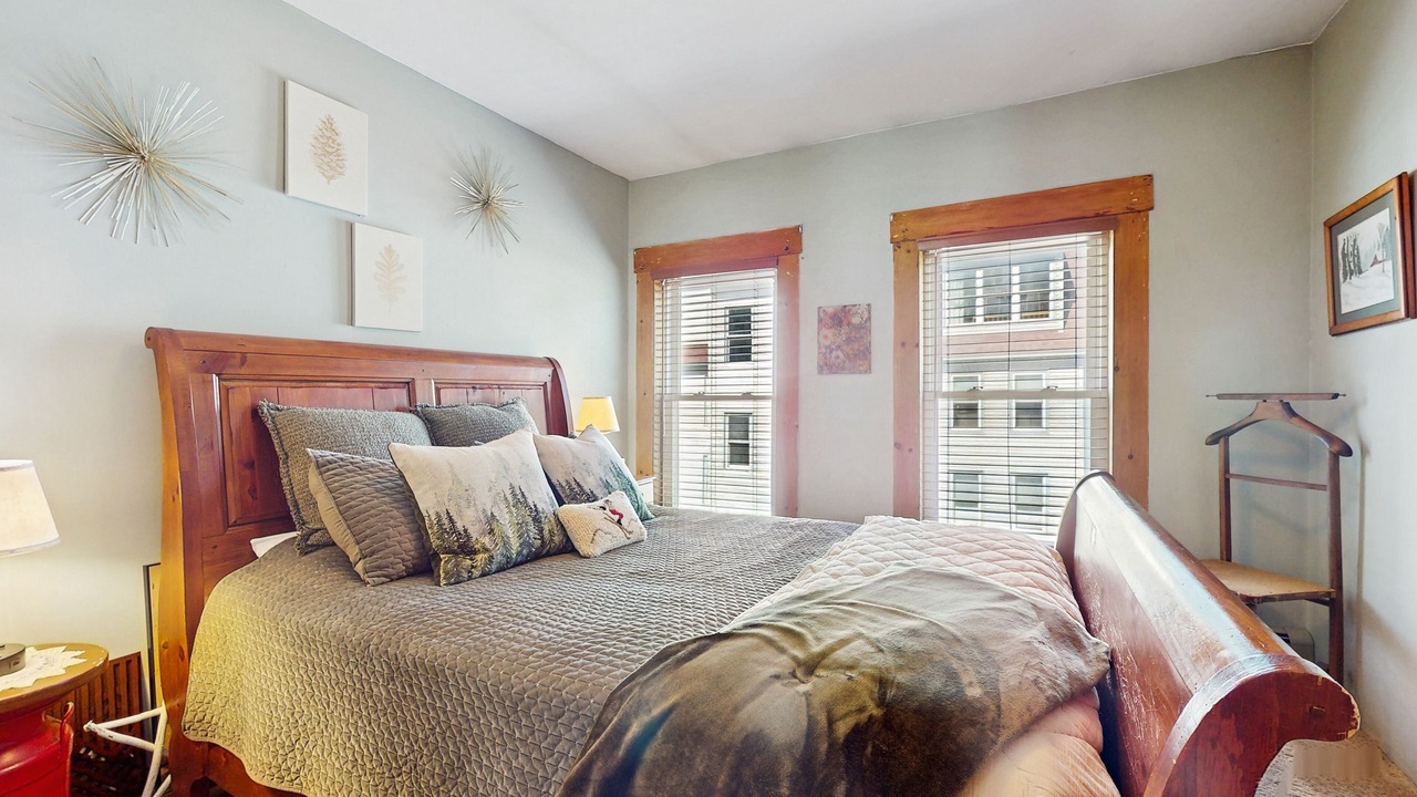 Photo of Bedroom in Proctorsville