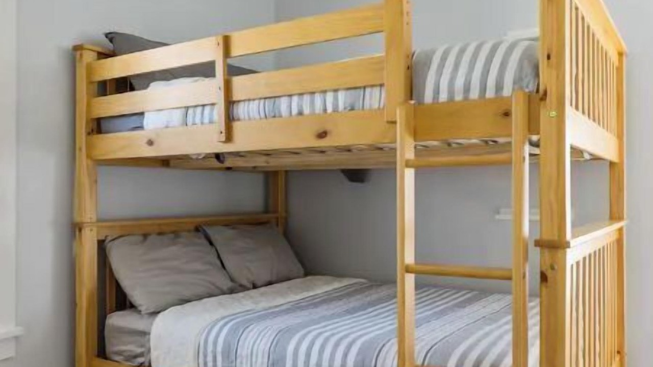 Photo of Bedroom in Warren
