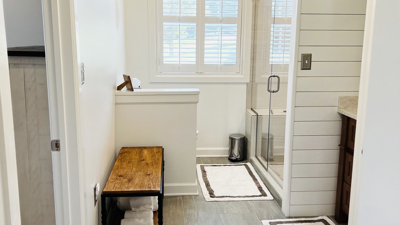 Photo of Bathroom in Leesburg