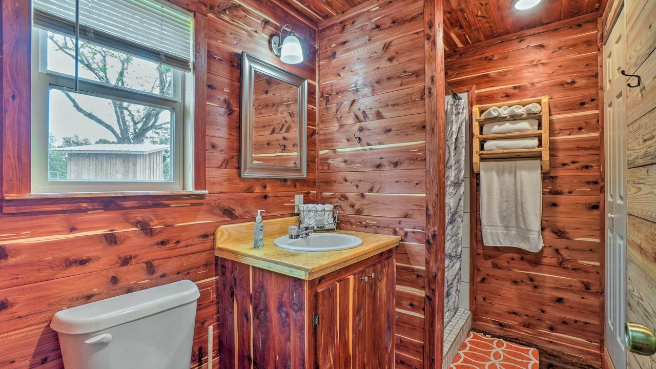 Photo of Bathroom in Ozark