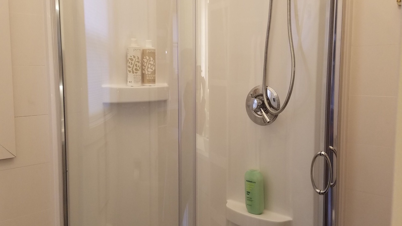 Photo of Bathroom in Elroy