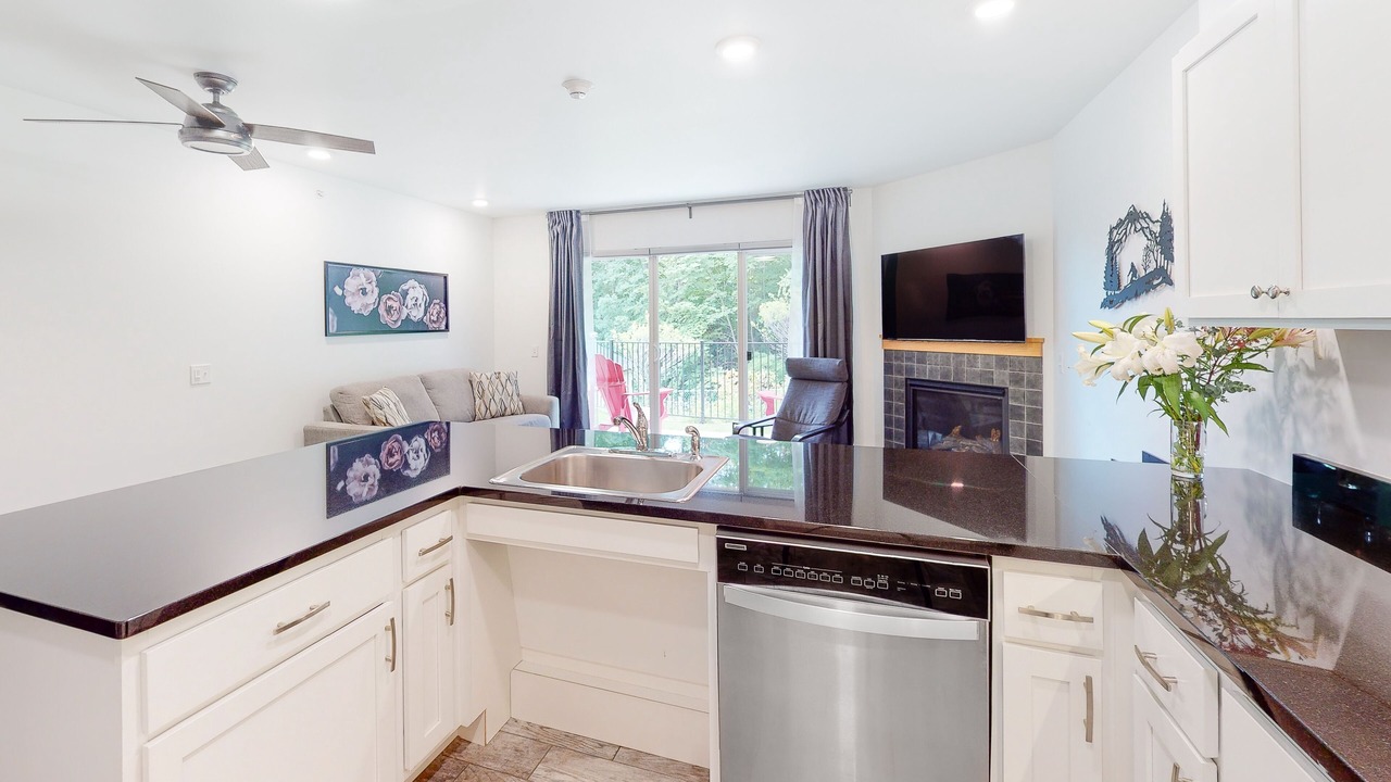 Photo of Kitchen in Warren
