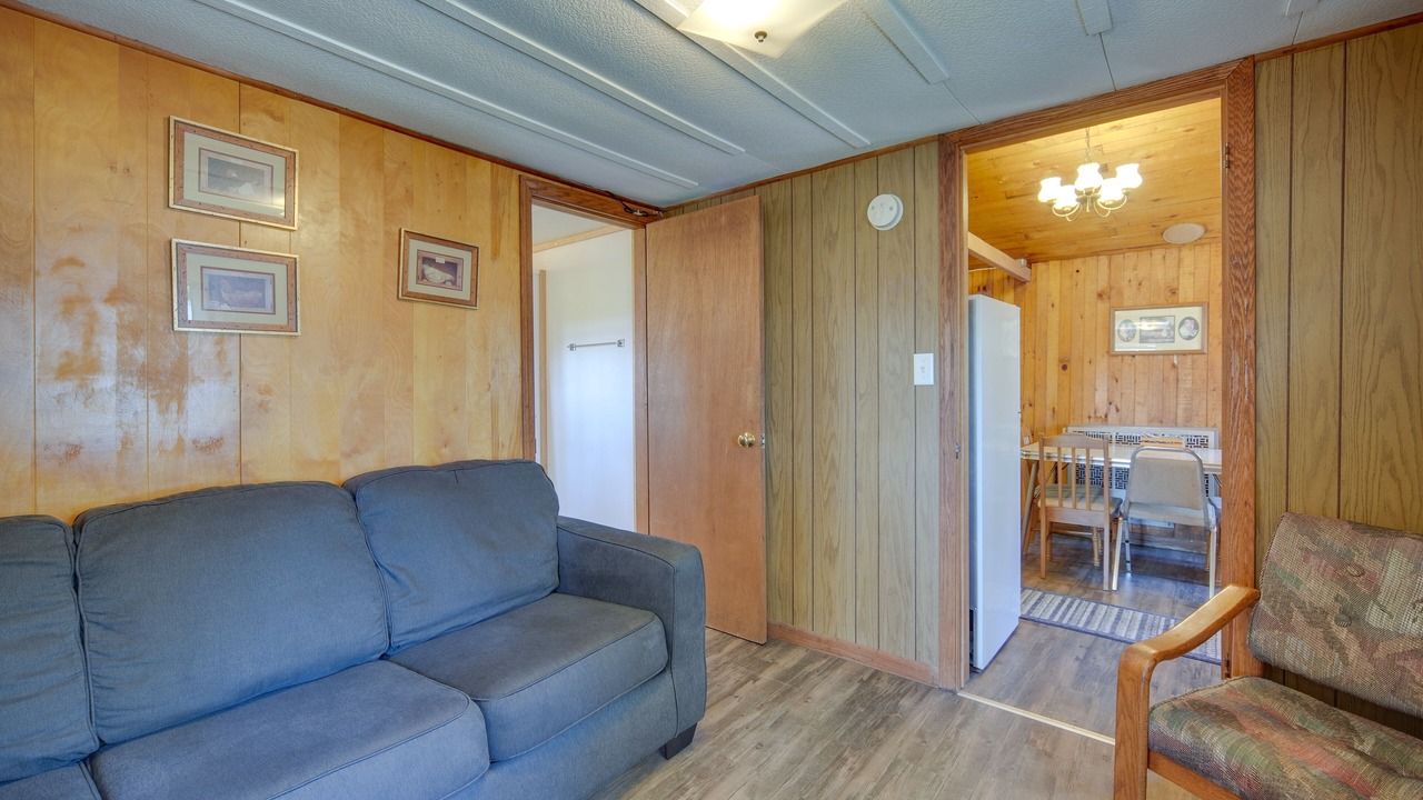 Photo of Livingroom in Stone Lake